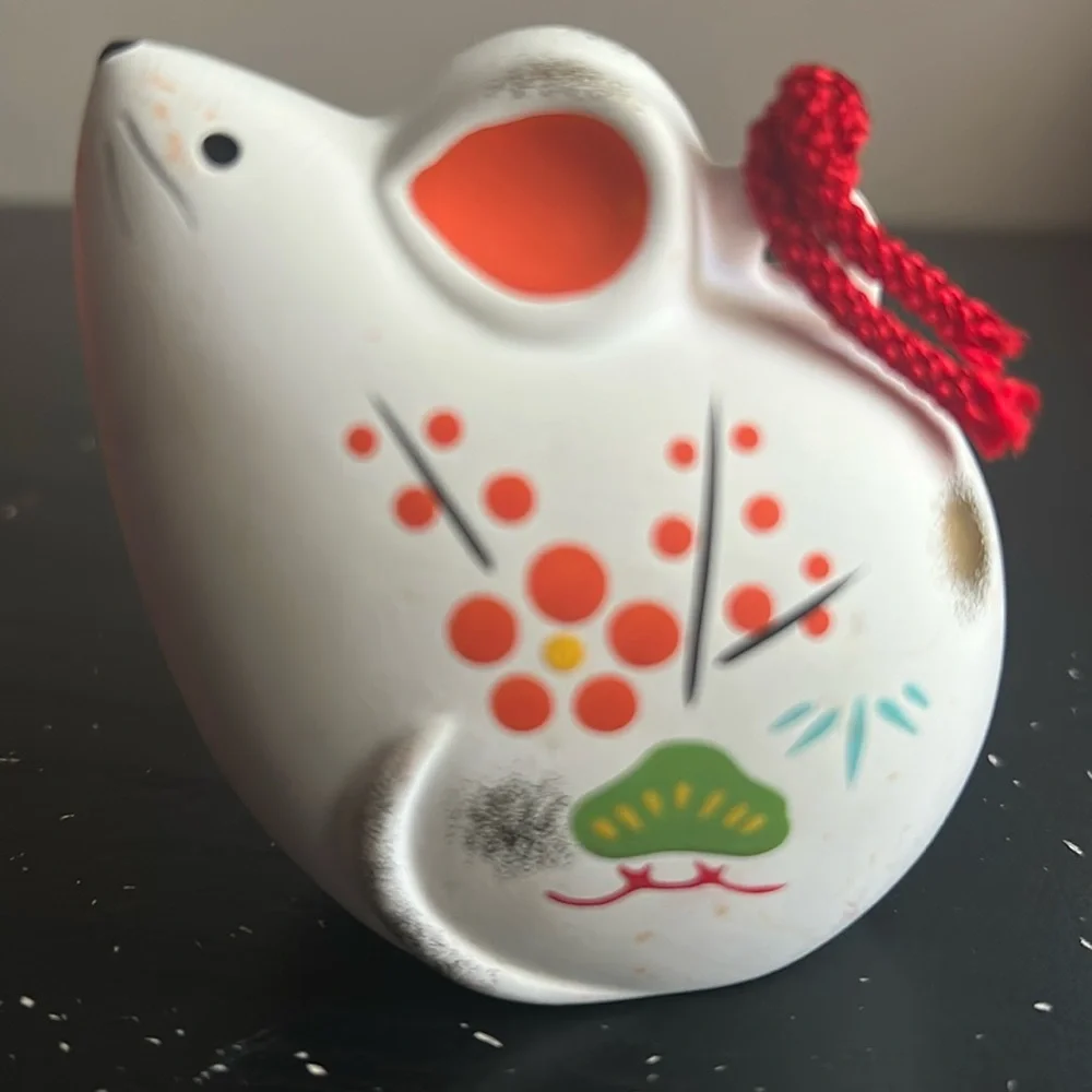 White Clay pottery Japanese Mouse Bell